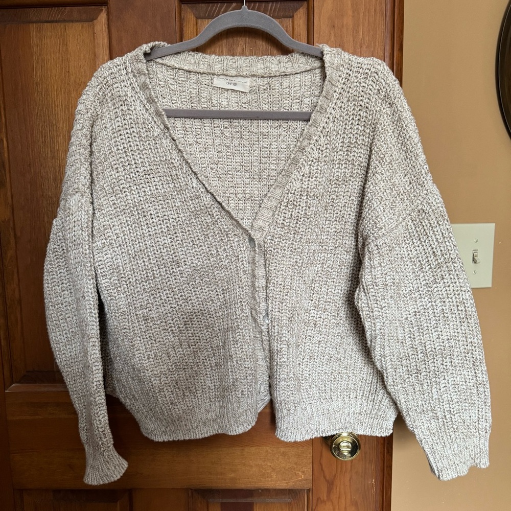 Indigo Luna organic cotton cropped cream knit cardigan, one size